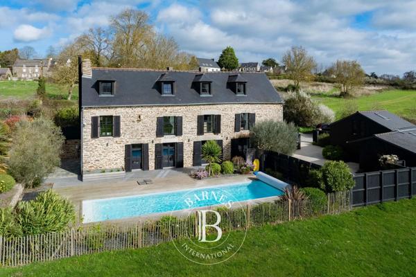 Plouër-sur-Rance, Maison 5 Chambres -  240 m² à vendre