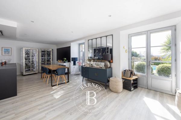 Plouër-sur-Rance, Maison 5 Chambres -  240 m² à vendre