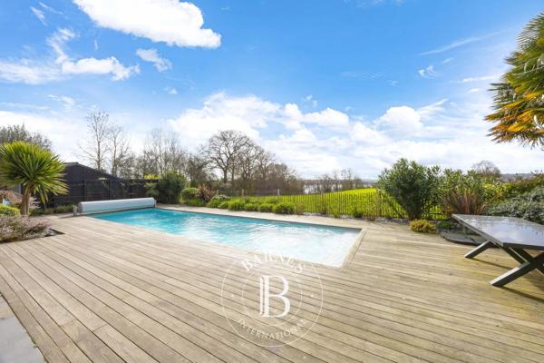 Plouër-sur-Rance, Maison 5 Chambres -  240 m² à vendre