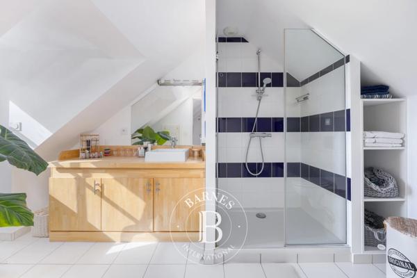 Plouër-sur-Rance, Maison 5 Chambres -  240 m² à vendre