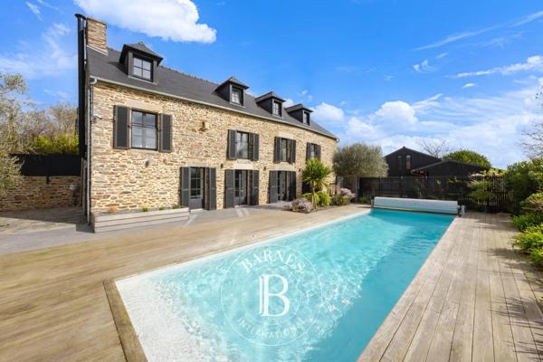 Plouër-sur-Rance, Maison 5 Chambres -  240 m² à vendre