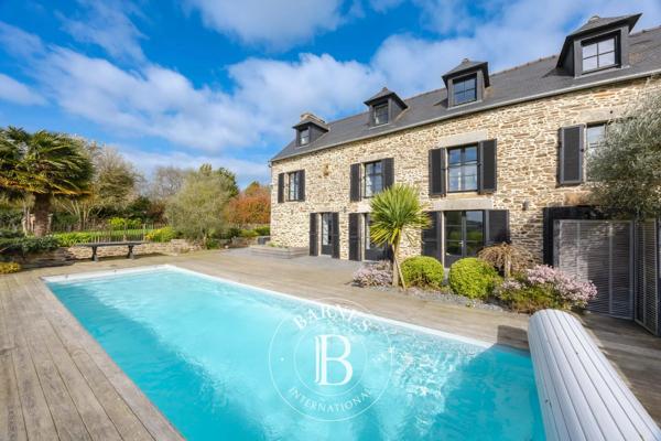 Plouër-sur-Rance, Maison 5 Chambres -  240 m² à vendre