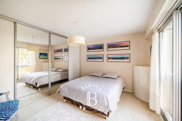 Neuilly-sur-Seine, Appartement 2 Chambres -  109 m² à vendre