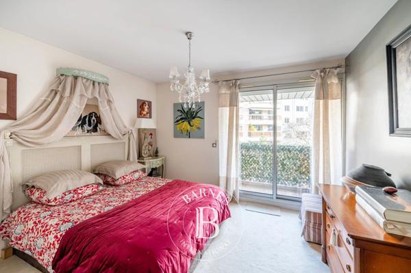 Neuilly-sur-Seine, Appartement 2 Chambres -  109 m² à vendre