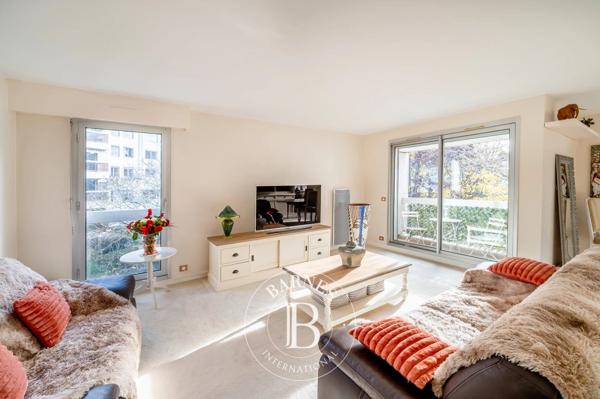 Neuilly-sur-Seine, Appartement 2 Chambres -  109 m² à vendre