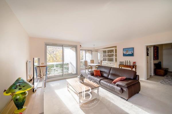Neuilly-sur-Seine, Appartement 2 Chambres -  109 m² à vendre