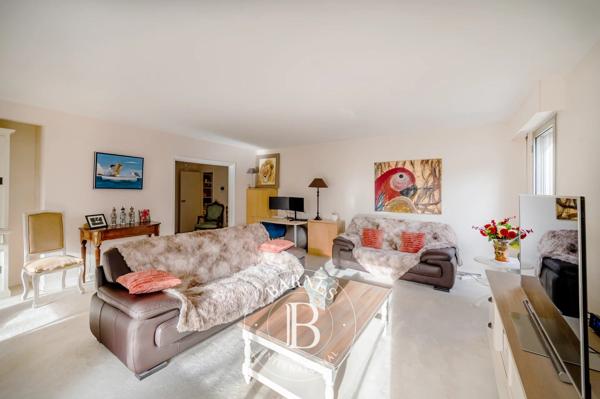 Neuilly-sur-Seine, Appartement 2 Chambres -  109 m² à vendre