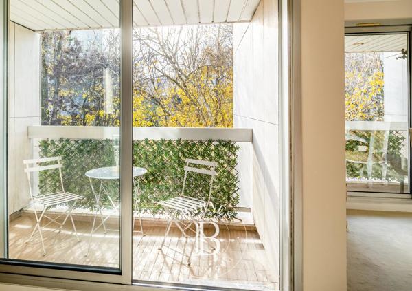 Neuilly-sur-Seine, Appartement 2 Chambres -  109 m² à vendre
