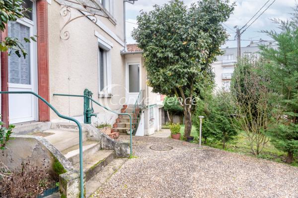 Maison 5 pièce(s) 3 chambre(s) 98 m²
