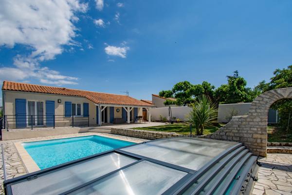 MESCHERS-SUR-GIRONDE – MAISON AVEC PISCINE, PROCHE PLAGE ET CENTRE-VILLE