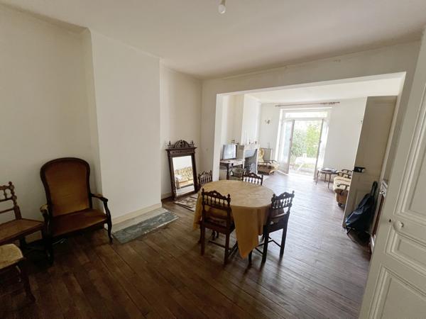 MAISON BOURGEOISE 132m² - 4 CHAMBRES - GARAGE - JARDIN