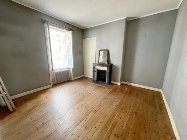 MAISON BOURGEOISE 132m² - 4 CHAMBRES - GARAGE - JARDIN