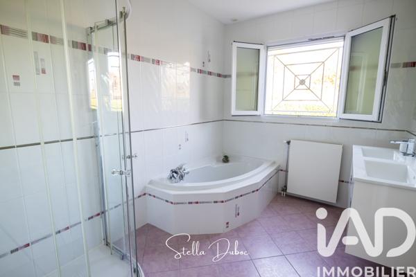 Maison à vendre 7 pièces 153 m² Montauban