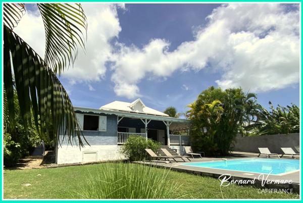 Villa 5 pièces - 3 chambres - 125 m² - Terrain 1000 m²