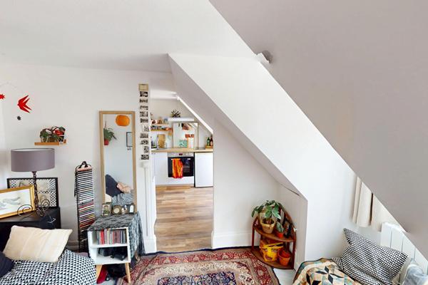 EXCLUSIF - Grand Studio aux portes du Marais !