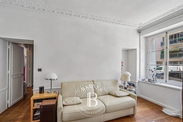 Paris 7ème, Appartement 2 Chambres -  64 m² à vendre