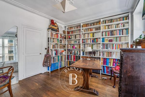 Paris 7ème, Appartement 2 Chambres -  64 m² à vendre