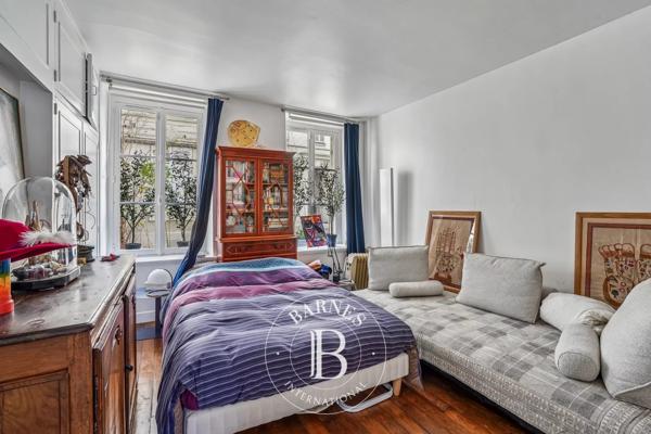 Paris 7ème, Appartement 2 Chambres -  64 m² à vendre