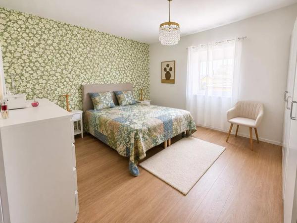 Vente                                                      Maison
                        
                     5 pièces                      127 m2                     à Sundhoffen