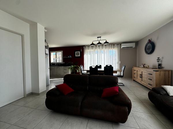 Charmante maison de 105m² située à Ornaisons