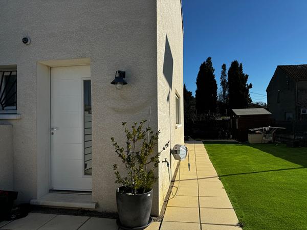 Charmante maison de 105m² située à Ornaisons