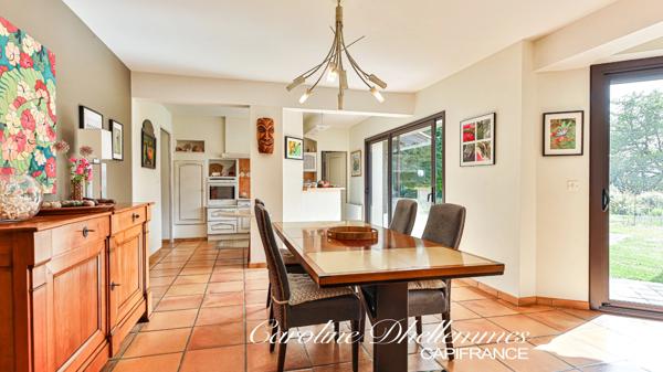 Propriété familiale de caractère – 218 m² – Parc arboré de 3 000 m² – Dépendance 65 m² - Le Château d'Olonne