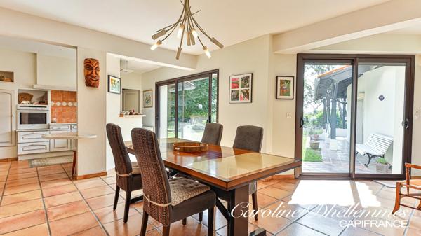 Propriété familiale de caractère – 218 m² – Parc arboré de 3 000 m² – Dépendance 65 m² - Le Château d'Olonne