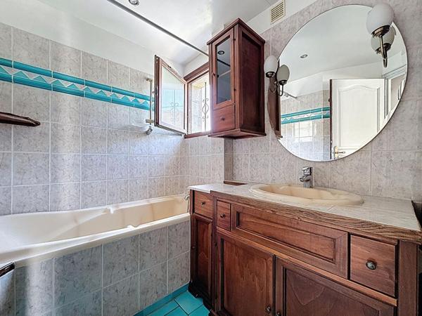 Maison Villejuif  4 pièce(s) 90 m2