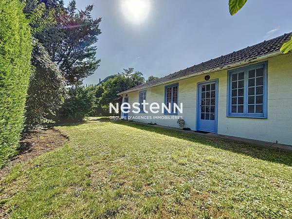 ISSY LES MOULINEAUX - Maison 9 pièces avec 5 chambres jardin piscine garages