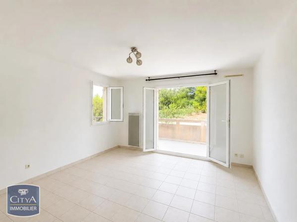 Appartement à louer 3 pièces 54.73m² Vitrolles (13127)