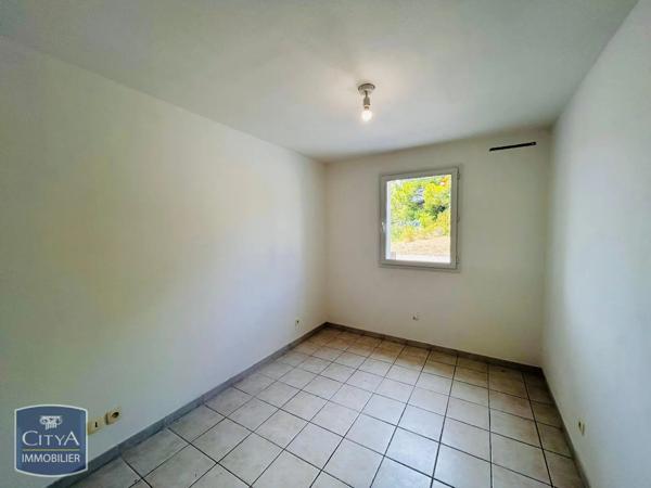 Appartement à louer 3 pièces 54.73m² Vitrolles (13127)