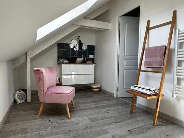 Maison Crevin 8 pièce(s) 170 m2 + sous sol + dependances de 60 m²