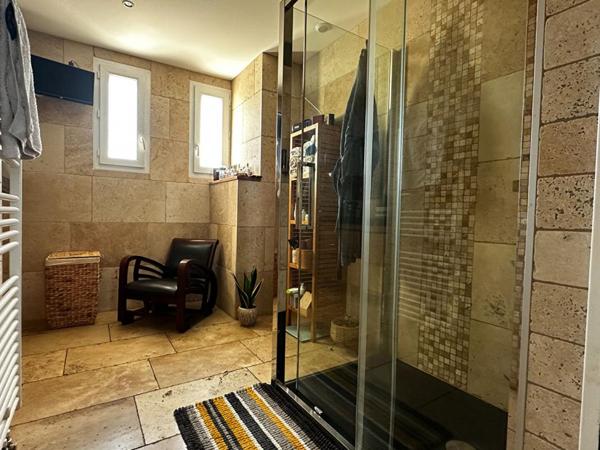 Maison Crevin 8 pièce(s) 170 m2 + sous sol + dependances de 60 m²