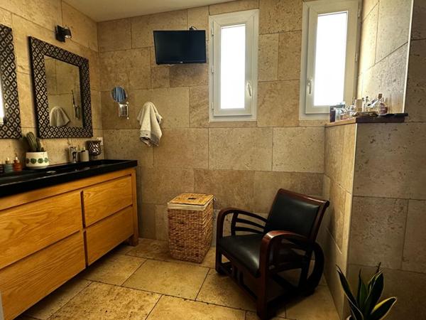 Maison Crevin 8 pièce(s) 170 m2 + sous sol + dependances de 60 m²