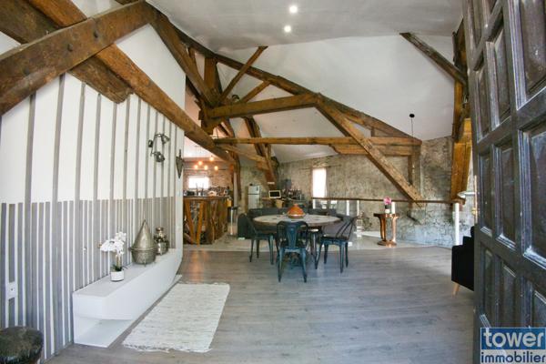 AFFAIRE à saisir ! Somptueuse maison en pierre intégralement restaurée - 343 m²- 10 pièces