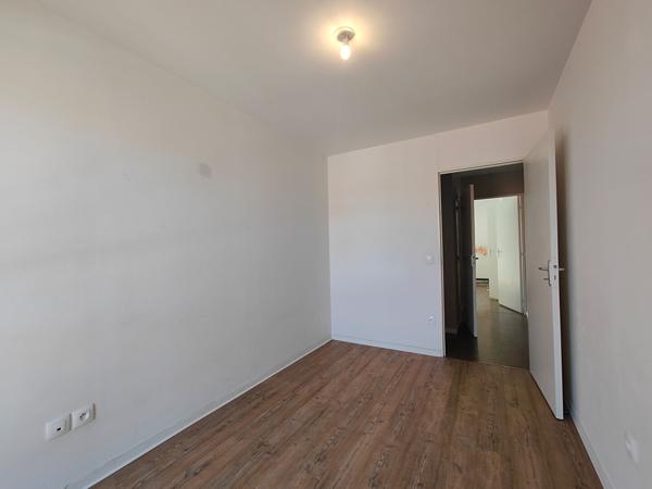 Appartement à Elbeuf T3 avec balcon et parking