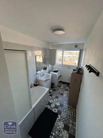 Appartement à louer 3 pièces 73.68m² Boulogne-sur-Mer (62200)