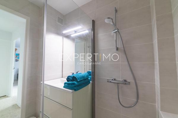 Carqueiranne (83320) Appartement Type 2 rénové entre le centre-ville et le port de Carqueiranne