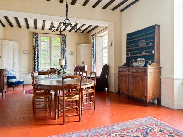 Maison 16 pièces - 436 m² Bien prestige