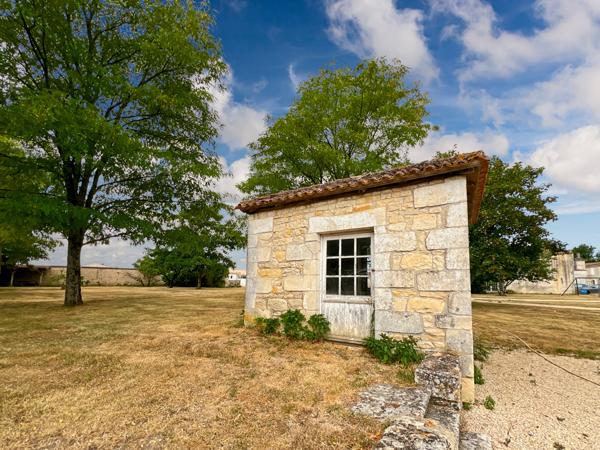 Maison 16 pièces - 436 m² Bien prestige