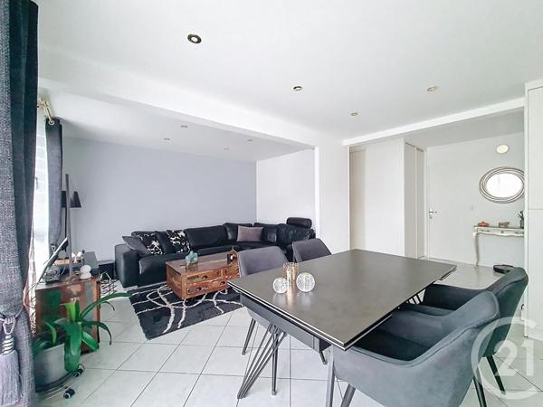 Appartement F5 à vendre  5 pièces - 70,50 m2 FRESNES - 94