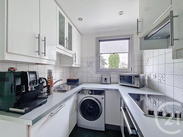 Appartement F5 à vendre  5 pièces - 70,50 m2 FRESNES - 94