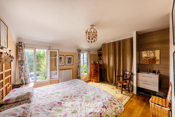 Une maison de charme à l’adresse confidentielle dans le quartier Chennevières à Conflans-Sainte-Honorine