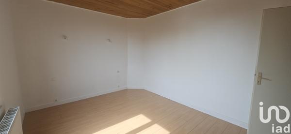 Maison à vendre 3 pièces 75 m² Saint-Julien-du-Sault