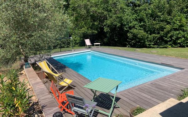 Maison à vendre    8 pièces •  Créon