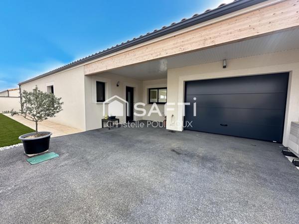 Maison neuve, 4 chambres, 2 SDB, garage isolé