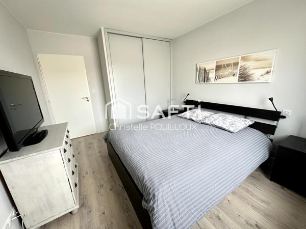 Maison neuve, 4 chambres, 2 SDB, garage isolé