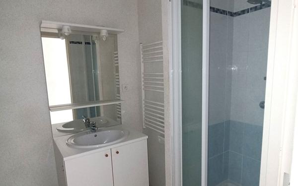 Appartement à vendre    1 pièce • 23,06 m2 Espalion