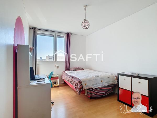 T4 familial à Moulin à Vent : calme et loggia XXL