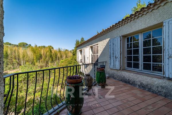 Propriété avec 5000m² de jardin en centre ville